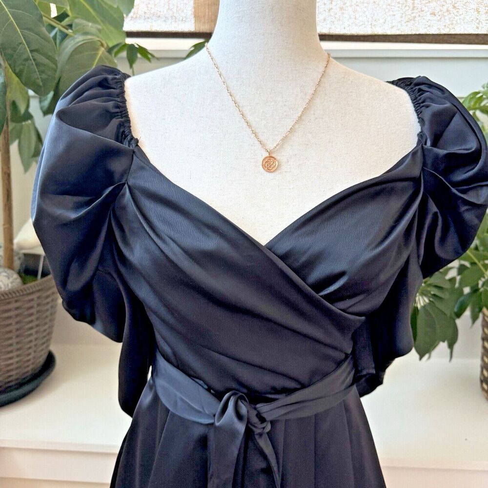 DO+BE Romper Skort Small Black Satin Puff Sleeve‎ Pleated Belted - Picture 2 of 8